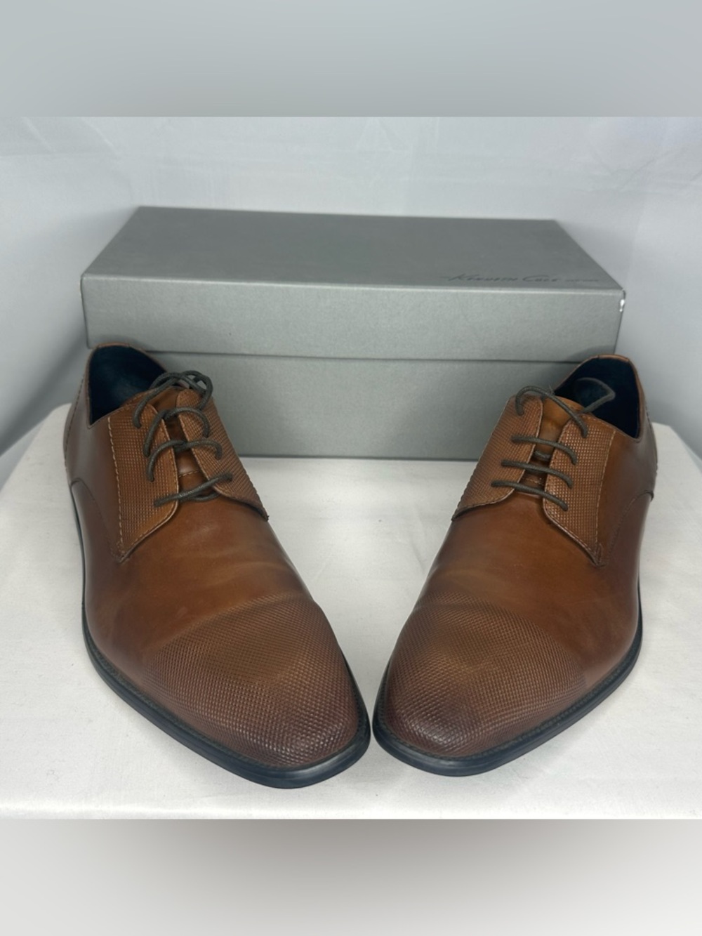 Kenneth Cole Men's Tan Brown Leather Lace-Up Oxfords